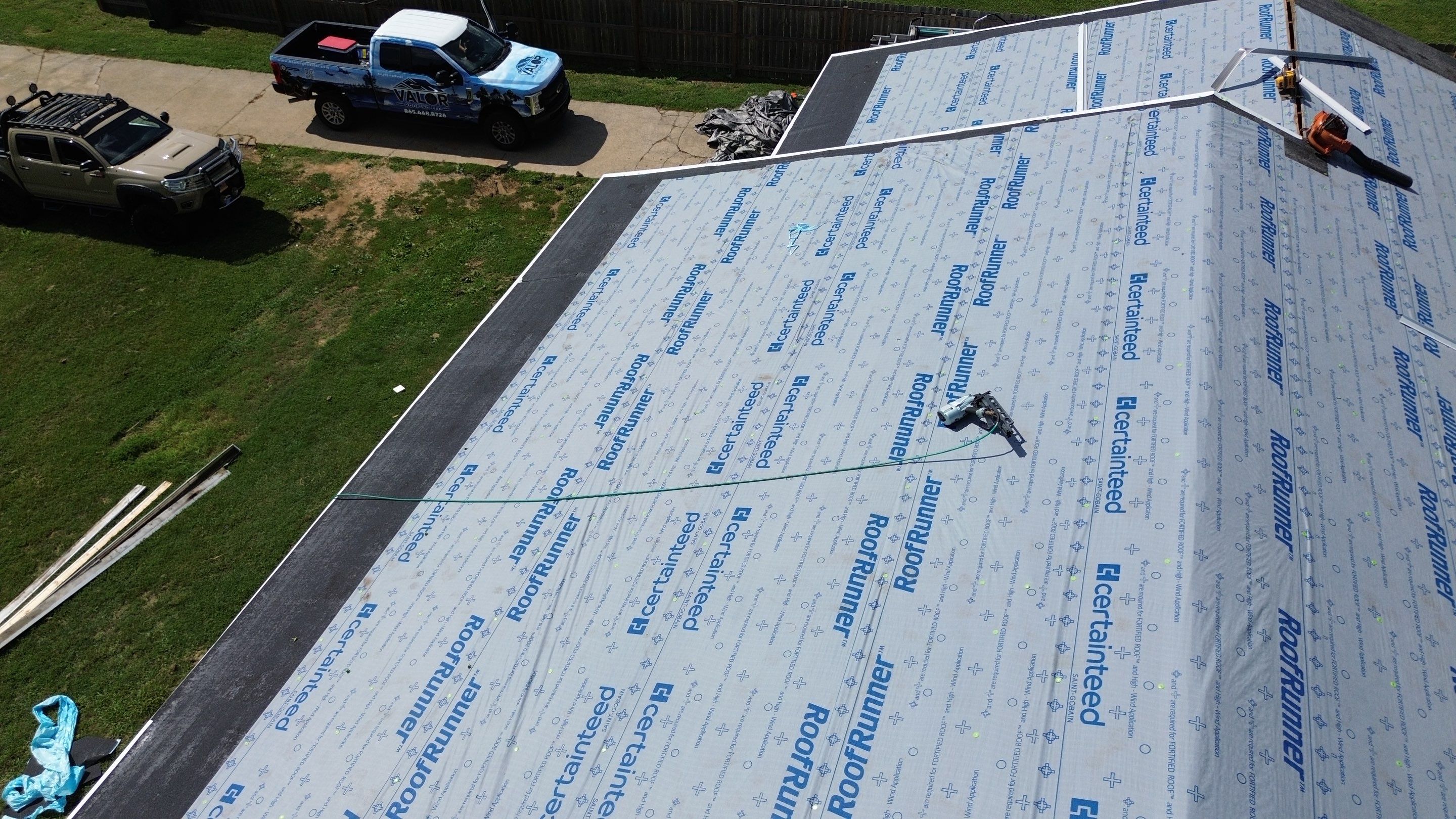 Valor Roofing project in Knoxville, TN